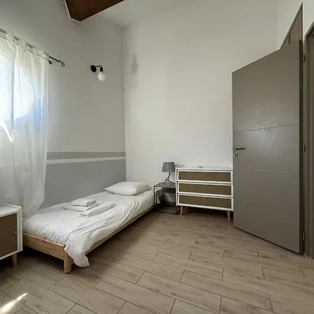 Sete, Belle Avec Piscine ! * 塞特港