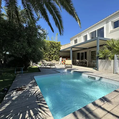 Sete, Belle Avec Piscine ! فيلة *